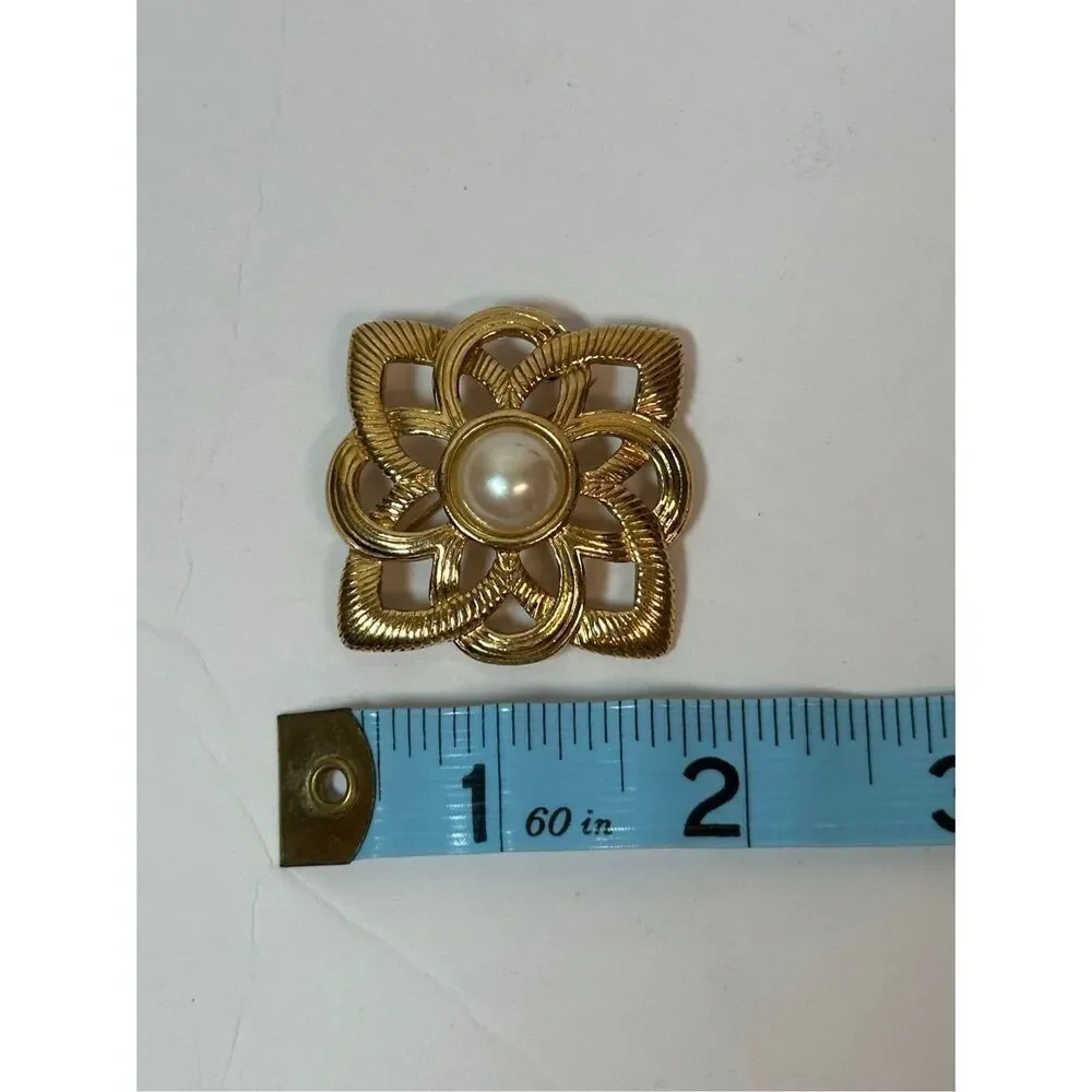Vintage Gold-Tone Filigree Brooch with Faux Pearl Center